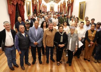 Entregaron 60 transmisiones de concesión de transporte público