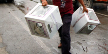 2027, VOTE USTED, QUE DE ELEGIR SE ENCARGAN OTROS