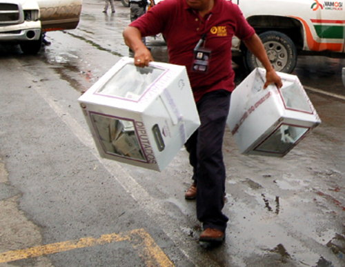 2027, VOTE USTED, QUE DE ELEGIR SE ENCARGAN OTROS