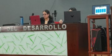 la UAED de la UAZ analiza y debate la transición energética de México
