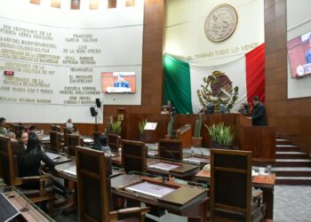 Por enésima ocasión proponen bloquear las llamadas de celular en las cárceles